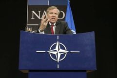 NATO má vážné obavy. Vztahy s Ruskem mrznou