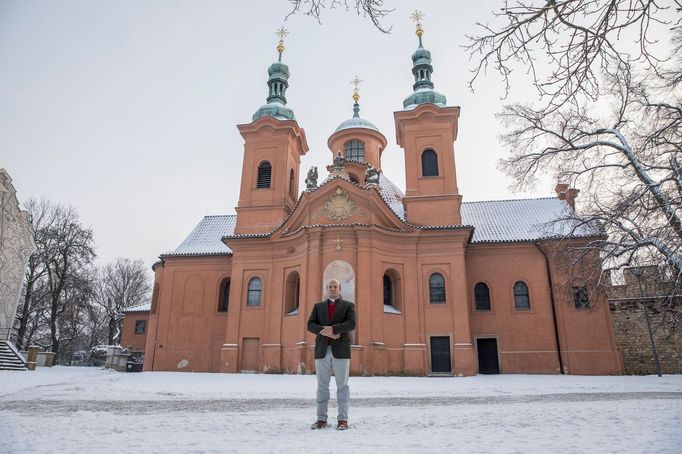 "Byl jsem si dost jistý, že žehnání stejnopohlavním svazkům projde, naše církev je v těchto otázkách liberální," říká Vinš.