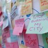 Londýňané vzkazují vandalům: Přestaňte vypalovat moje město!