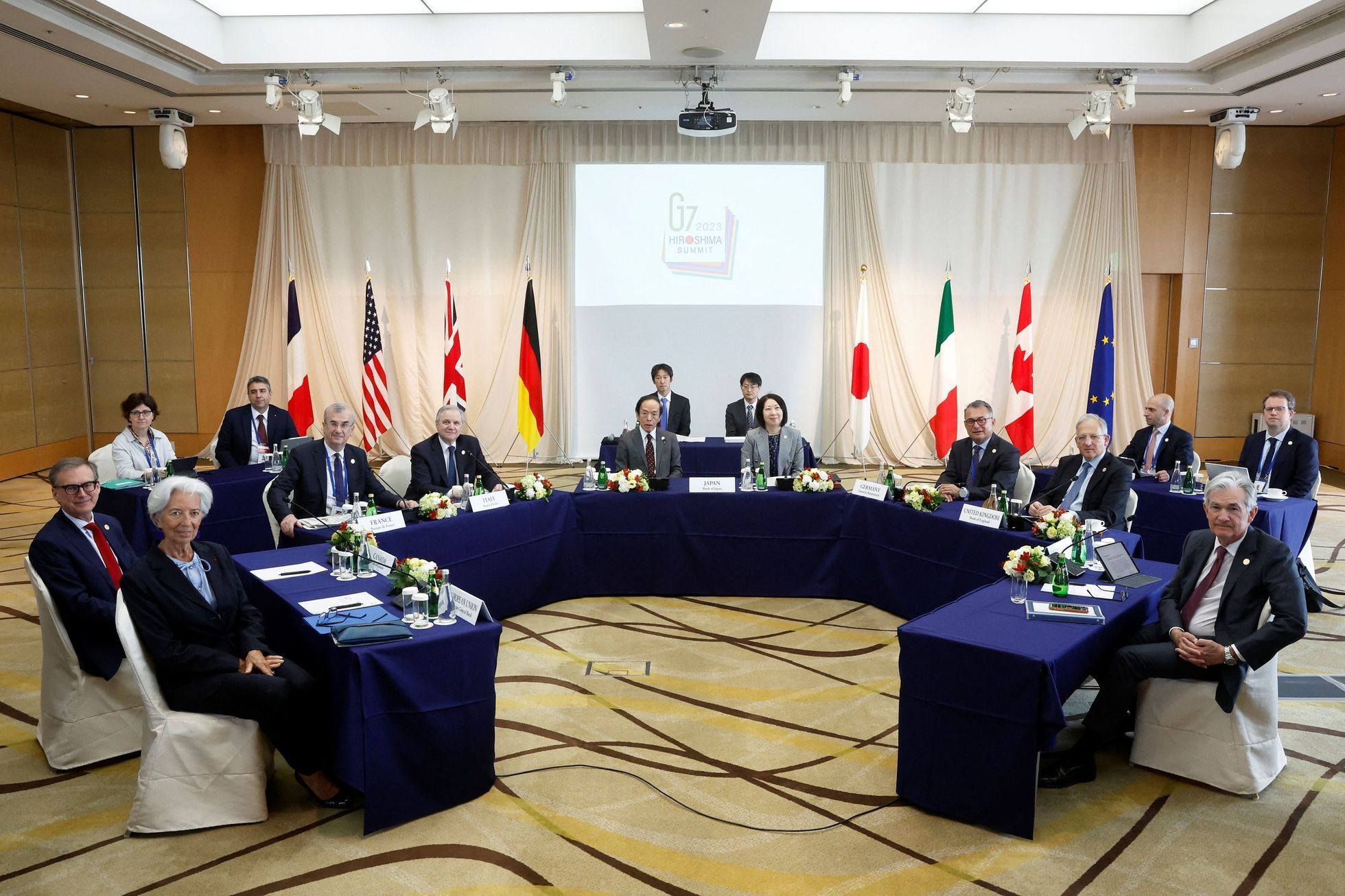 G7 ministři financí a guvernéři bank