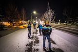 "Není nad procházku v minus 28 stupních," napsal k této fotografii Michal Krčmář na svém Instagramu.
