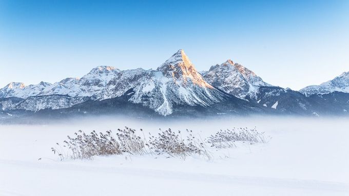 Tajný tip pro fotografy i lyžaře: údolí pod Zugspitze hýří barvami dokonce i v lednu