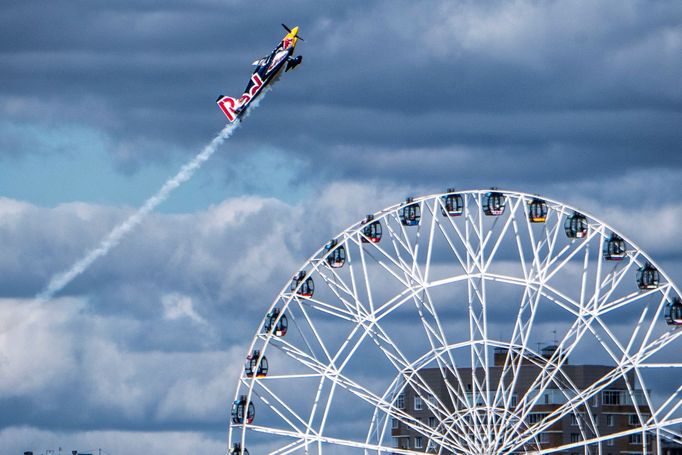 Martin Šonka na závodě Red Bull Air Race v Kazani 2018