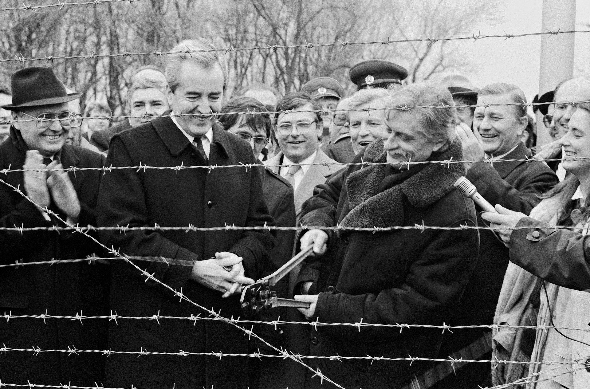 Kniha Miliony okamžiků a výstava 100kamžiků, Výstava, kniha, ČTK, Magazín, Foto