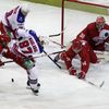 Hokej, Slavia - Lev Praha:  Dominik Furch (38), Marek Tomica (14) - Jakub Nakládal (87), Tomáš Kubalík (18)