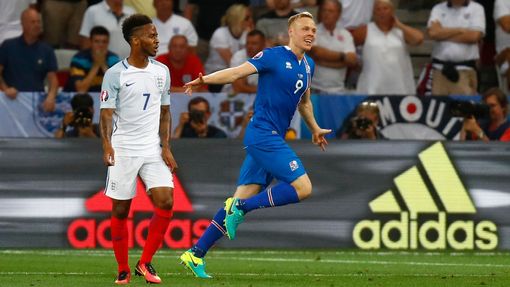Euro 2016, Anglie-Island: Kolbeinn Sigthórsson slaví gól na 1:2