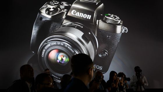 Canon M5, pokročilý systémový kompakt, na který se hodí objektivy ze zrcadlovky