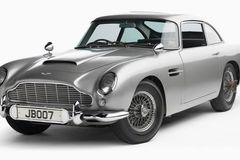 Aston Martin DB5 - Vůz agenta 007 bude na prodej
