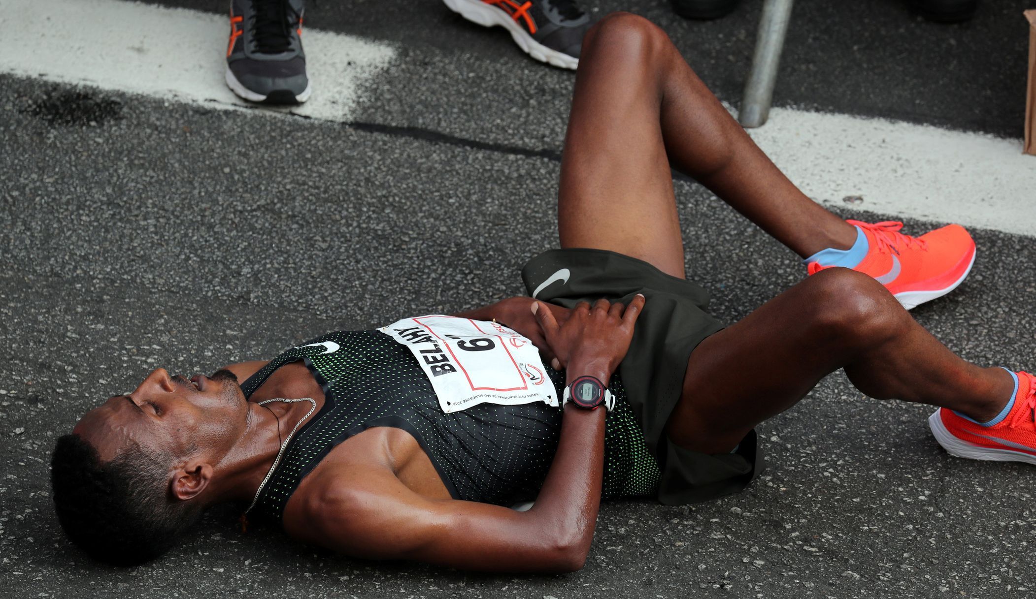 atletika, vítěz Silvestrovského běhu v Sao Paulu Belay Bezabh v cíli