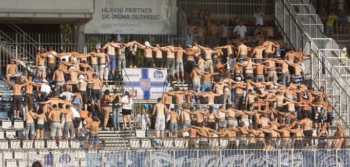 Fanoušci v utkání 2. kola Gambrinus ligy mezi Sigmou Olomouc a Slováckem.