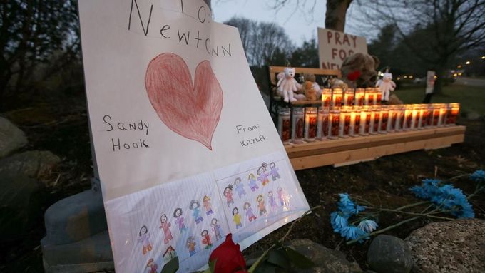 Stát přijal zákon tři měsíce po střelbě v Newtownu