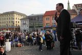 Pár minut po 12. hodině začalo v centru Ústí nad Labem vyrůstat "nové městečko" - Městečko Řešení.