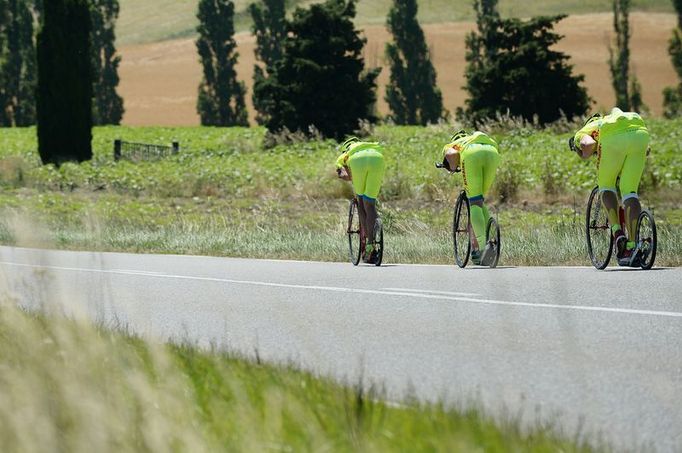 Na koloběžkách po trase Tour de France 2013