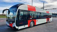 Trolejbus SOR TNS 12. Kloubová verze tohoto vozidla bude jezdit na první trolejbusové lince 58 Palmovka - Prosek - Letňany - Čakovice - Miškovice.