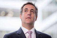 FBI prohledala kancelář i dům Trumpova právníka. Zabavené materiály se týkají kauzy Stormy Daniels