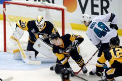 Hertl netrénoval a přijde i o páté finále Stanley Cupu