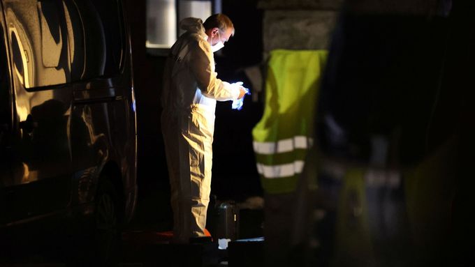 Policisté vyšetřují vraždu rodiny v Berlíně.