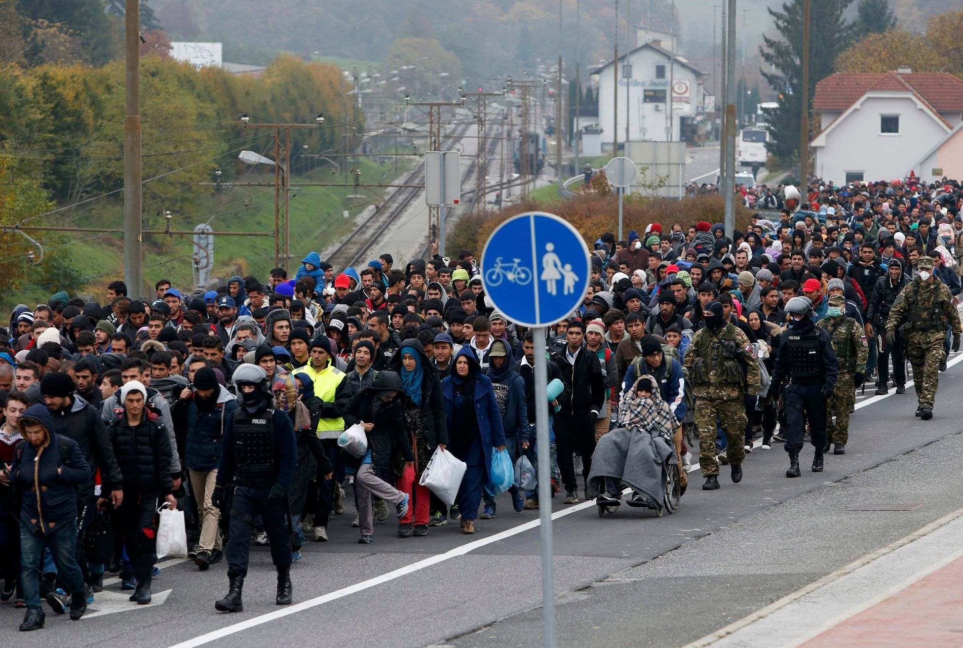 Uprchlíci na slovinské hranici