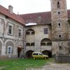 Zámek a obec Červená Řečice