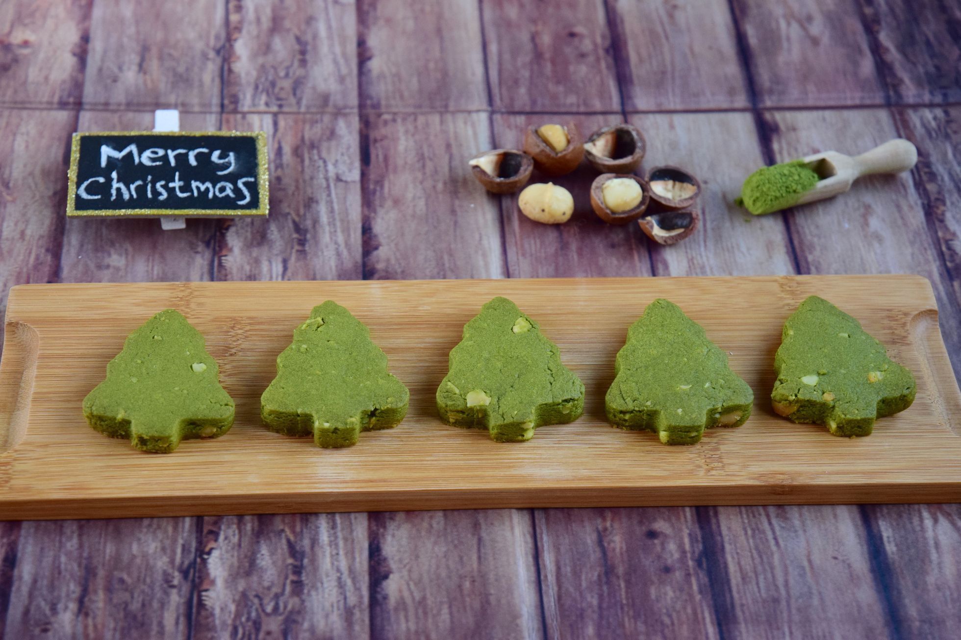 cukrovi, vanoce, peceni, matcha, zena