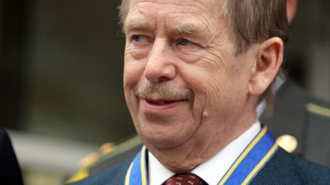 Václav Havel převzal v Praze nejvyšší ukrajinské vyznamenání - řád řád knížete Jaroslava Mudryje.
