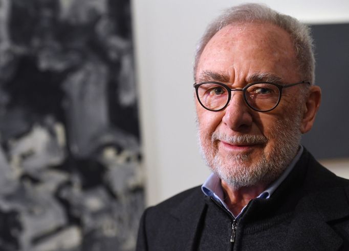 Malíř Gerhard Richter na výstavě svých děl v Paláci Kinských, 2017.