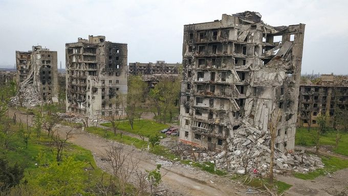 Tohle je válka. Syrové snímky ukazují totální destrukci ukrajinských měst