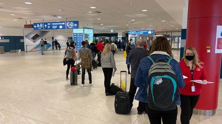 Denně Amsterdam, dvakrát týdně Düsseldorf. Pražské letiště obnovilo první dvě linky