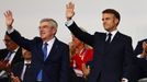 Zahajovací ceremoniál OH 2024 - Thomas Bach a Emmanuel Macron