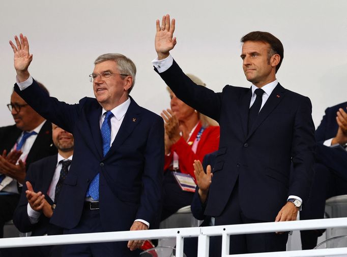 Zahajovací ceremoniál OH 2024 - Thomas Bach a Emmanuel Macron