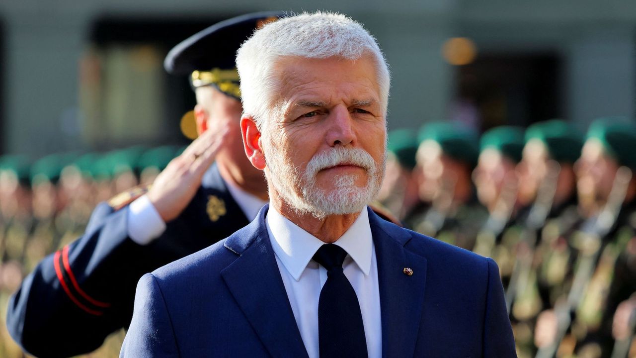 Pavel jako Havel. Prezident omilostnil elitní vojáky, podobný případ už tu byl