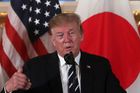 Trump v Japonsku americká auta nenajde. Tvrdě podpoří investice, zajde i na sumó