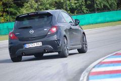 Opel přivezl do Brna vrcholy ze sportovní rodiny OPC