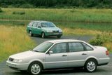 Čtvrtý passat z roku 1993 již měl řadu moderních bezpečnostních prvků. Například čelní airbagy a systém ABS