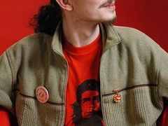 Mladý komunista z filmu Kupředu levá, kupředu pravá