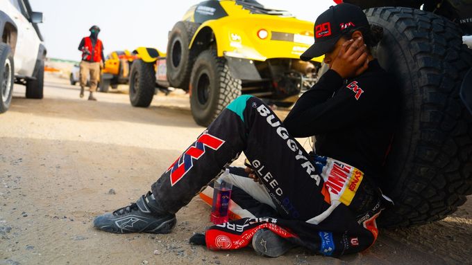 Taklimakan Rallye byla velkou výzvu pro tým i posádky
