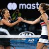Barbora Strýcová a Karolína Plíšková v osmifinále Australian Open 2018