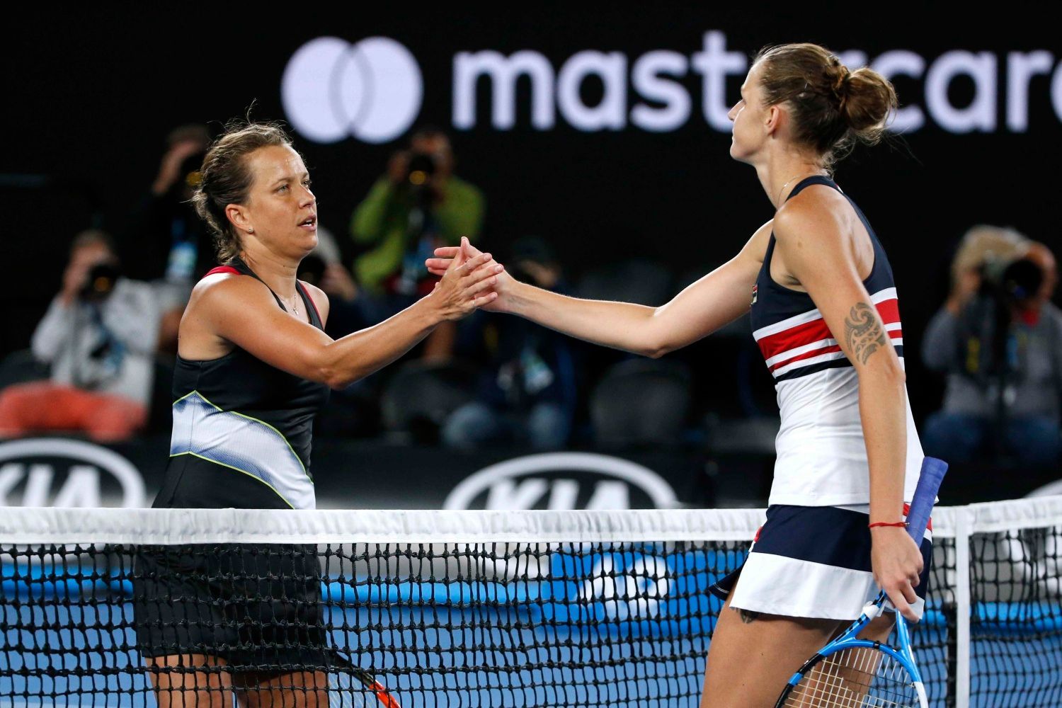Barbora Strýcová a Karolína Plíšková v osmifinále Australian Open 2018