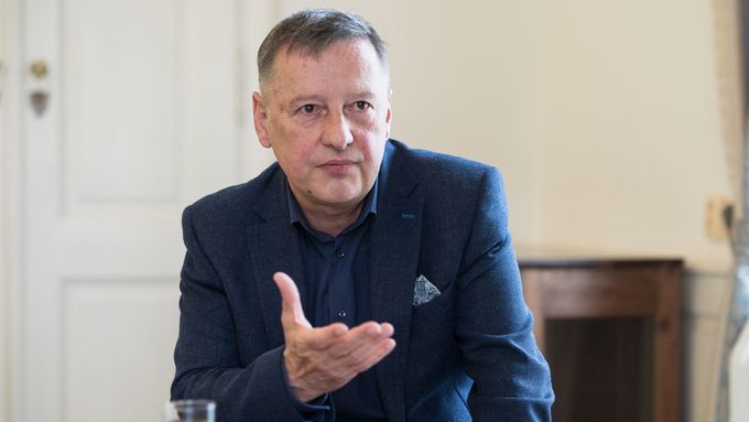 Vladimír Balaš, ministr školství.
