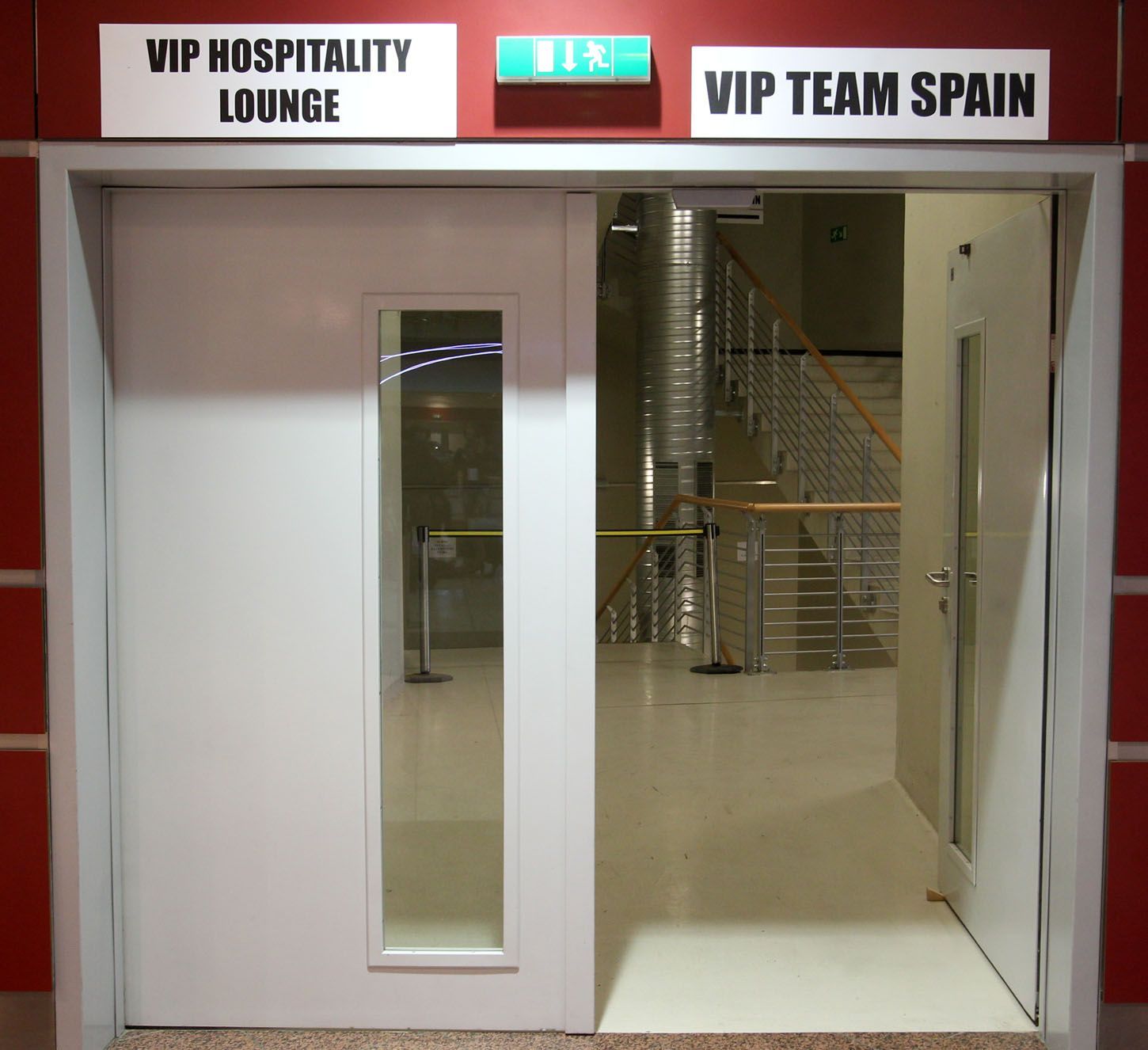 Páteční poslední přípravy v O2 areně