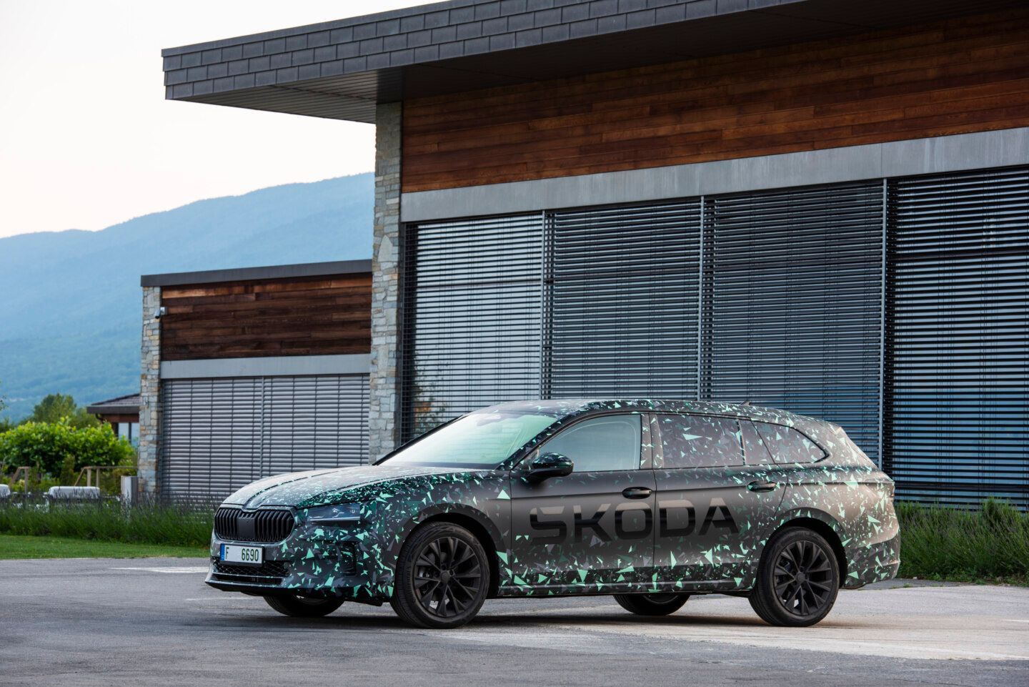 Škoda Superb IV prototyp 2023