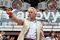 Michael Douglas dorazil do Varů, uvedl zrestaurovaný Přelet nad kukaččím hnízdem