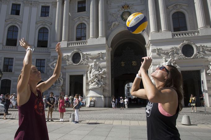 Barbora Hermannová a Markéta Sluková na MS ve Vídni 2017 (Hofburg)