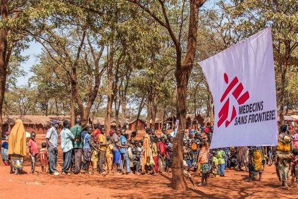 Očkování proti choleře v uprchlickém táboře Nyaragusu v Tanzánii
