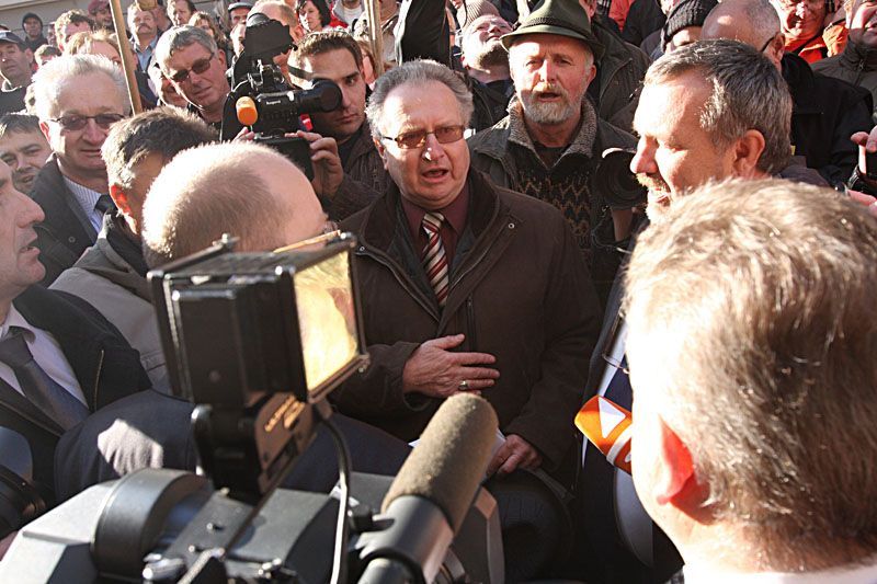 Zemědělci protestují na Malé Straně