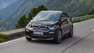 BMW i3 si vedlo skvěle ve všech třech sledovaných ročnících. U něj dokonce platí, že čím starší, tím méně je s ním problémů.