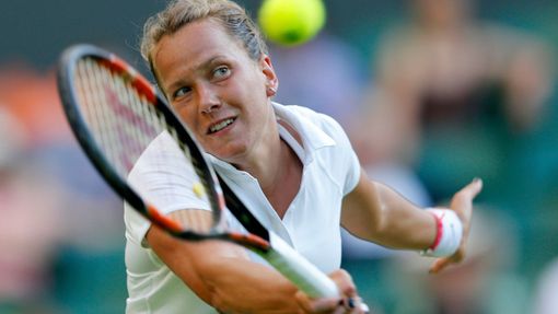 Barbora Strýcová v prvním kole  Wimbledonu 2015