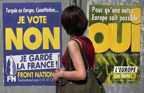 Francouzi řekli euroústavě ne