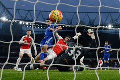 Sledovali jsme ŽIVĚ Arsenal - Chelsea 0:1, Čech proti "svým" opět neuspěl