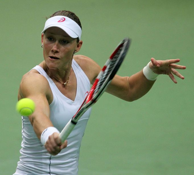 Samantha Stosurová ve čtvrtfinále Fed Cupu 2013 Česko - Austrálie proti Lucii Šafářové